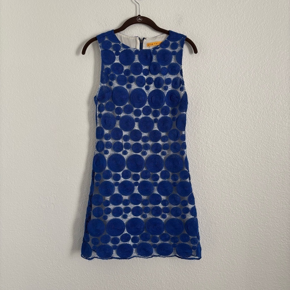 Alice and Olivia Women's Blue Sleeveless Polka Dot Clyde Sheath Dress